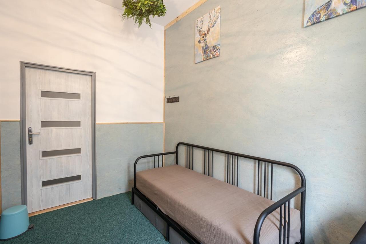 Kosciuszki Street Hostel Вроцлав Экстерьер фото