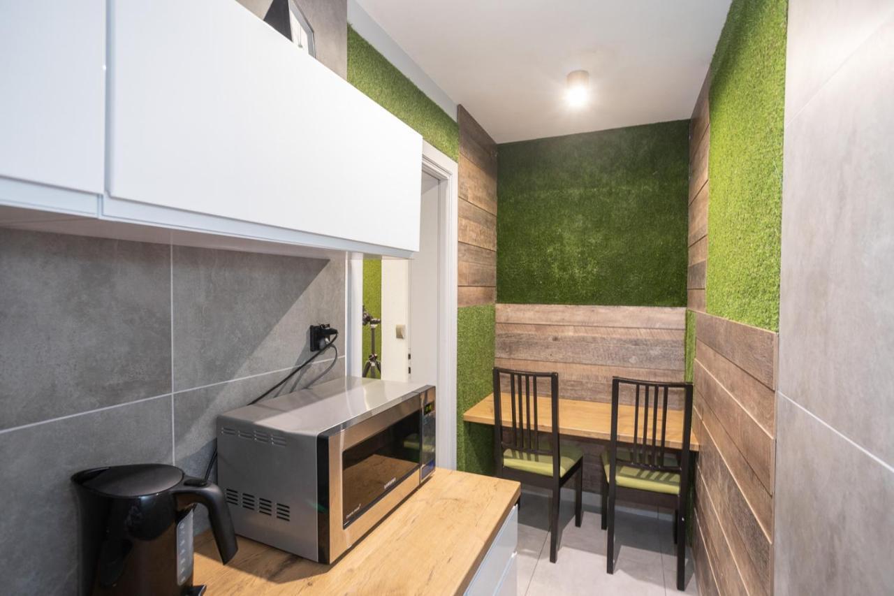 Kosciuszki Street Hostel Вроцлав Экстерьер фото