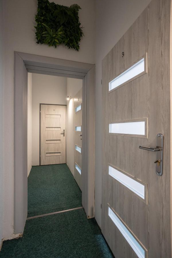 Kosciuszki Street Hostel Вроцлав Экстерьер фото